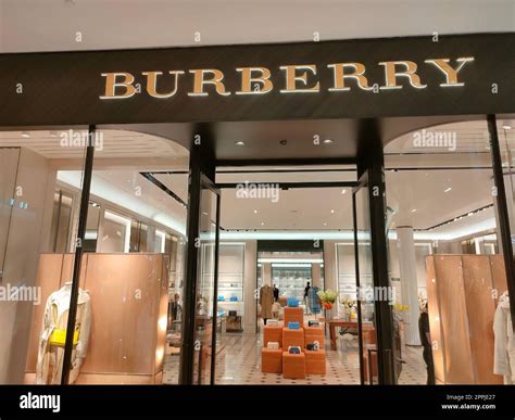 burberry oceans mall vacancies